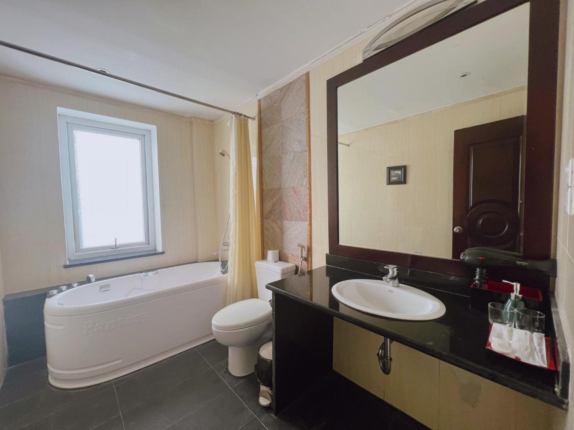 Ha Noi Memory Central Hotel And Spa Hanoi Buitenkant foto